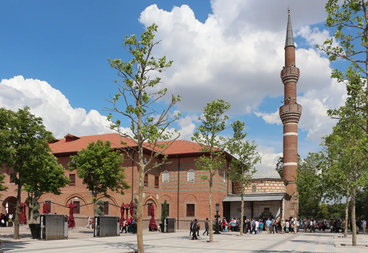 Alucra'da 2026 En İyi Manzara ve Seyir Noktaları: Panoramik Seyir Terasları (Giresun Gezi Rehberi)
