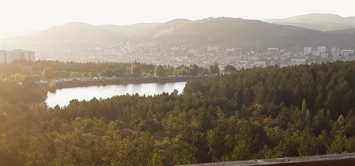 Sülemiş Tepesi ve Çamlığı Tabiat Parkı