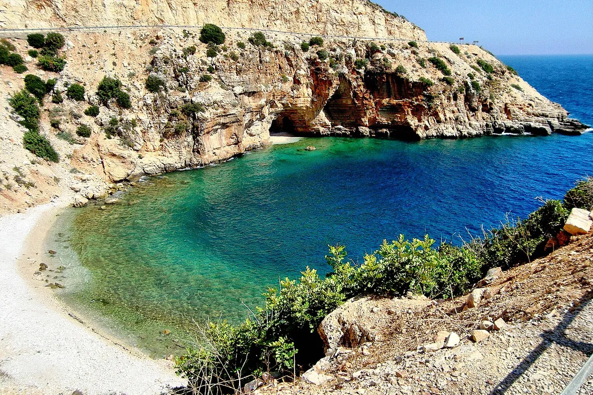 Suluin Mağarası (128m Sualtı Derinliği)