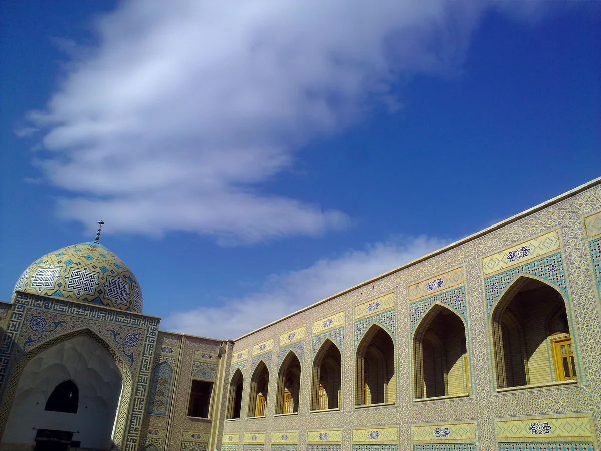 Sütçü İmam Türbesi ve Anıt Mezarı