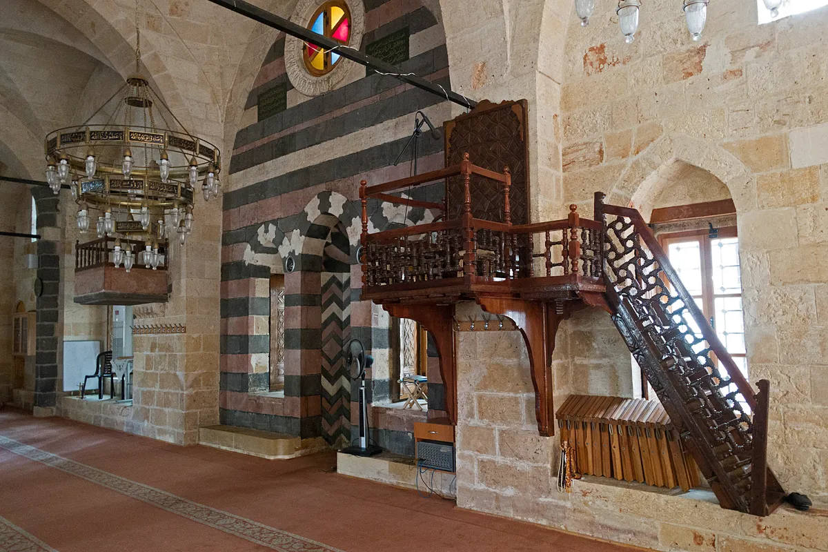 Tarihi Aydınlı Nişancı Mehmet Paşa Camii (1500'ler) - İstanbul Tuzla