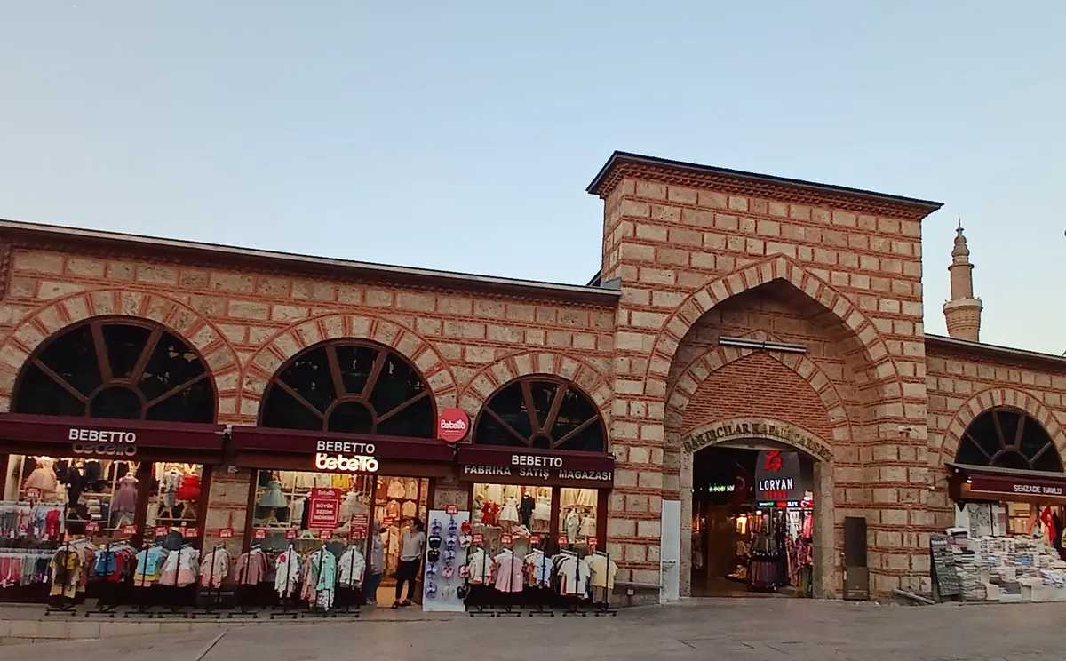 Merkez'de 2026 Yılının En Güzel Plajları, Masmavi Koyları ve Yüzme Noktaları (Erzincan Gezi Rehberi)