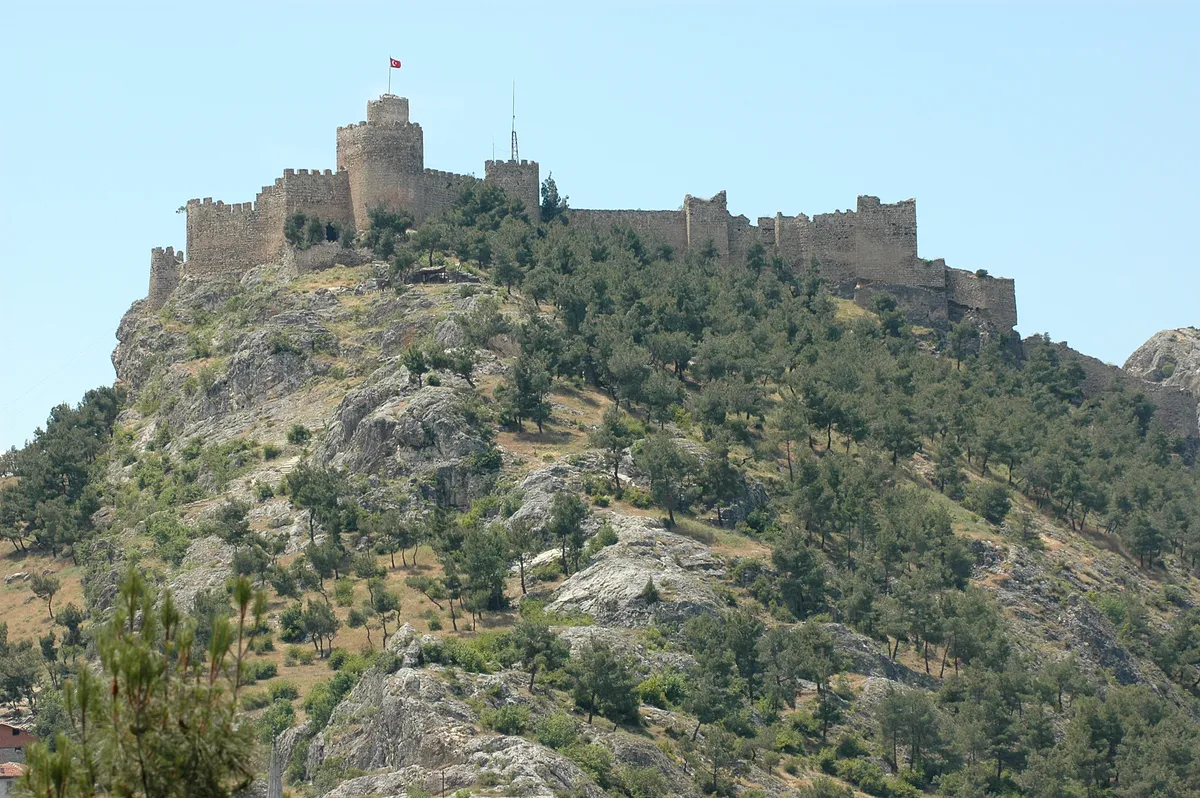 Tarihi Boyabat Kalesi