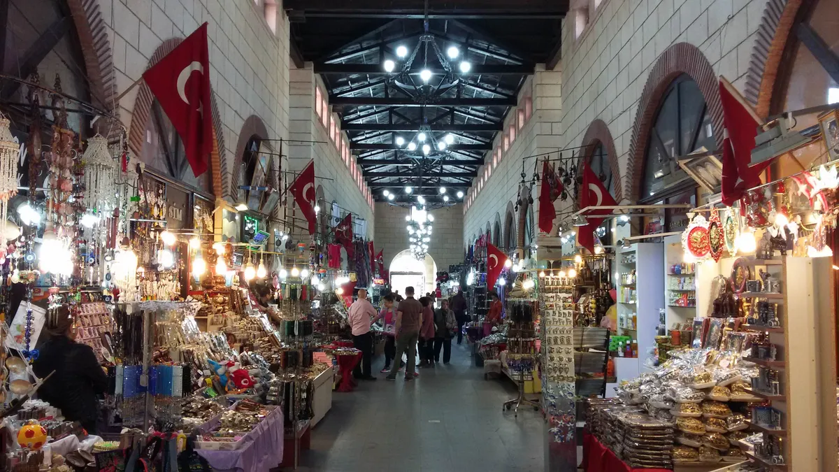 Tarihi Çanakkale Peynir Helvası ve Aynalı Çarşı