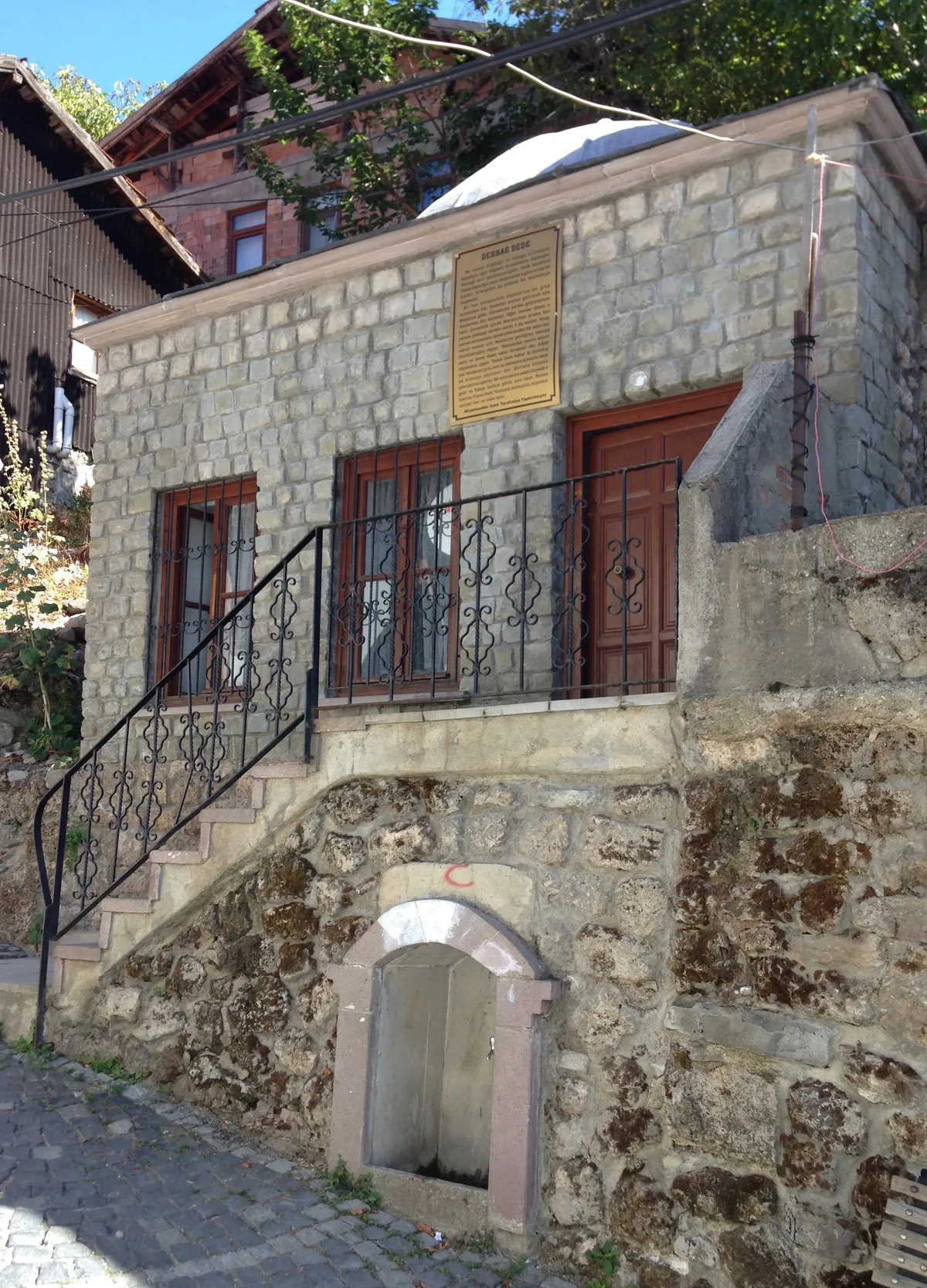 Tarihi Debbağ Dede Türbesi - Bolu Göynük