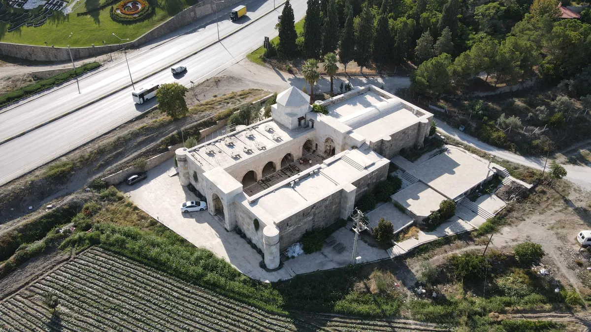 Tarihi Denizli Kervansarayı - Elazığ Keban