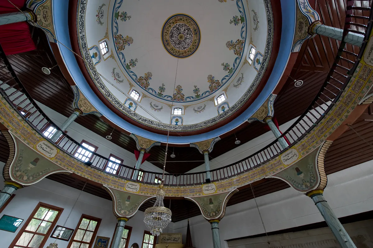 Tarihi Dönenler Mevlevihanesi ve Camii (Mevleviliğin 3. Merkezi) - Kütahya Merkez