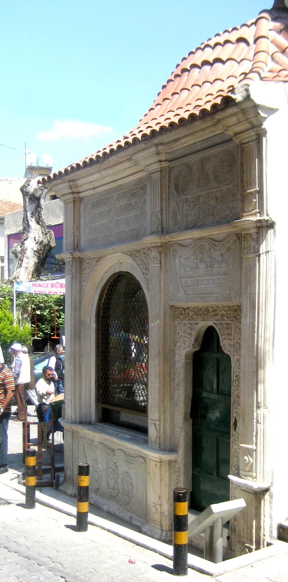Tarihi Dönertaş Camii (17. Yüzyıl)