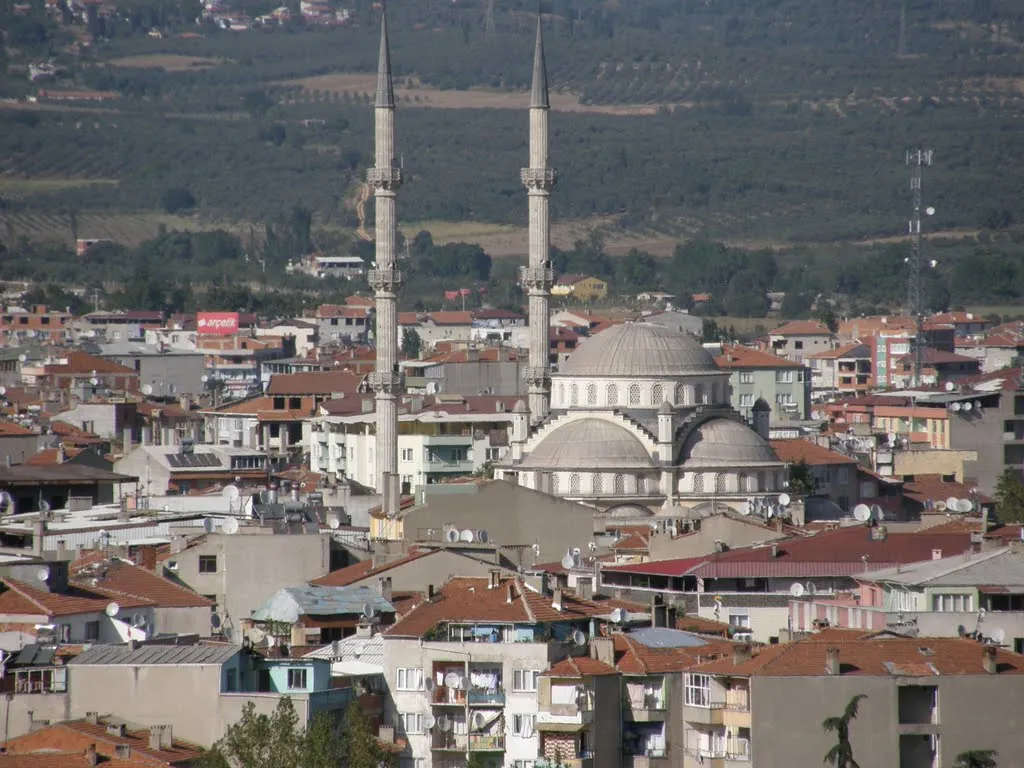 Bursa Orhangazi Doğal Güzellikleri ve Kanyonları: Tabiat Parkları ve Doğa Rotaları