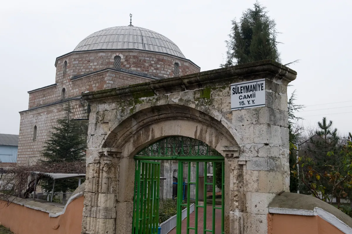Tarihi Gazi Süleyman Paşa Camii & Hamamı (M.S. 1335 Orhan Gazi Dönemi) - Bolu Göynük