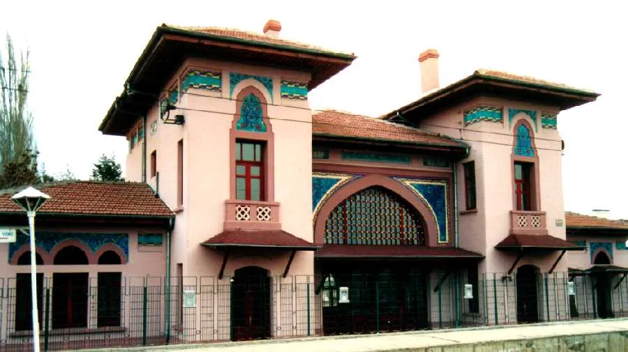 Tarihi Gazi Tren İstasyonu ve Demiryolu Mirası