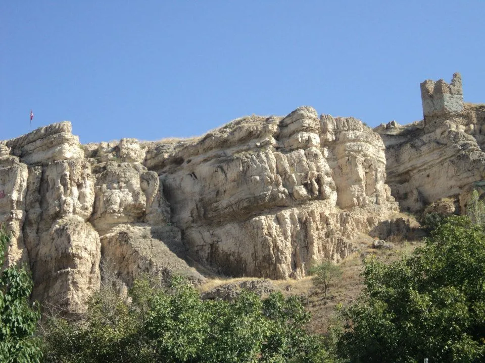 Tarihi Kemah Kalesi