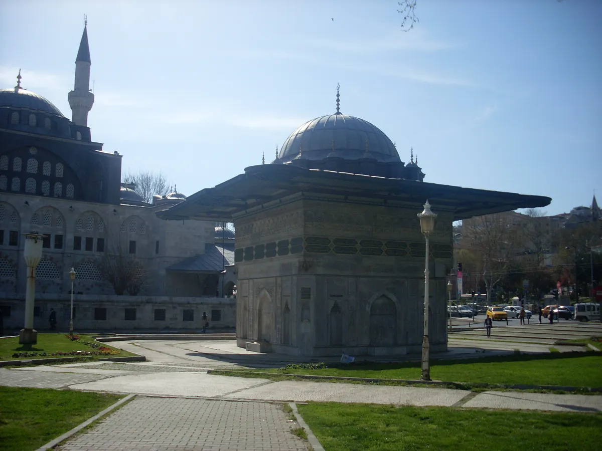 Isparta Keçiborlu'da EN İYİ Tarihi Camiler ve Manevi Mekanlar Nerede? (2026)