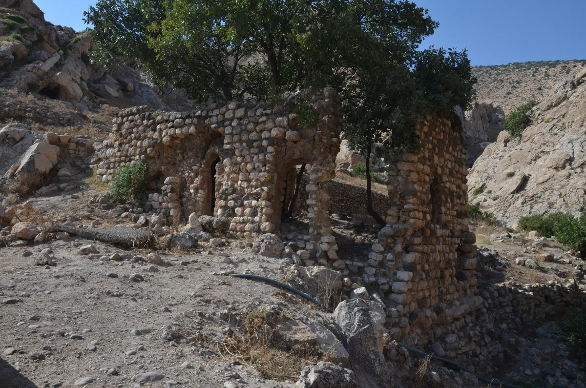 Tarihi Mir Abdal Camii ve Medresesi