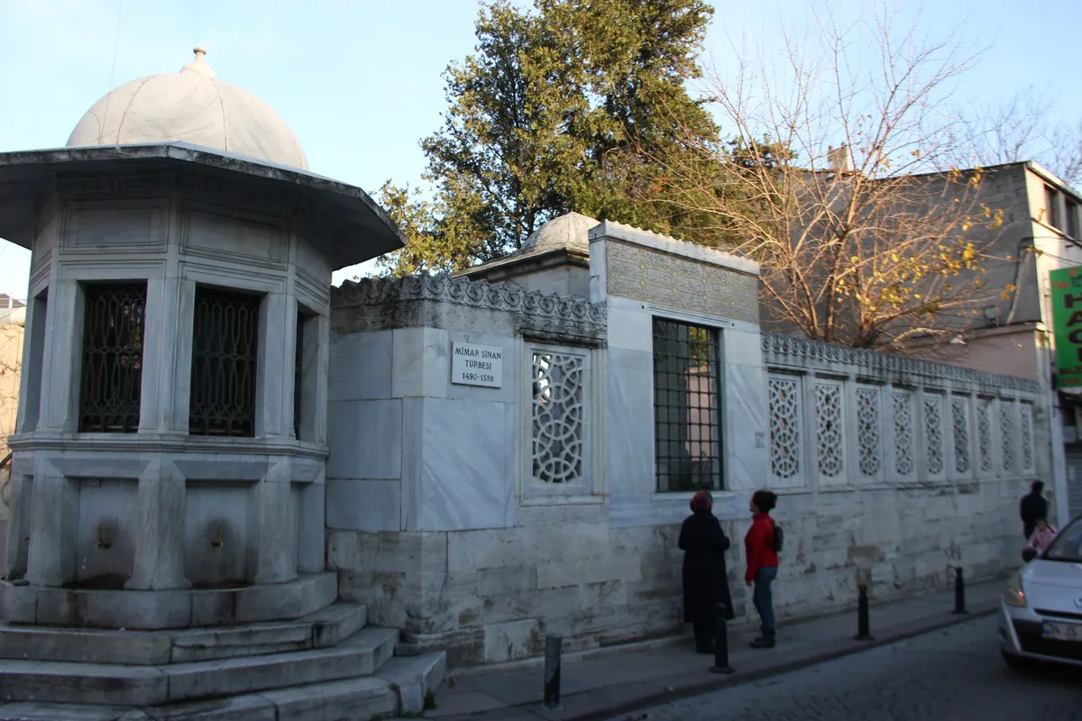 Manisa Gördes'in Saklı Tarihi: Geçmişe Yolculuk Rehberi