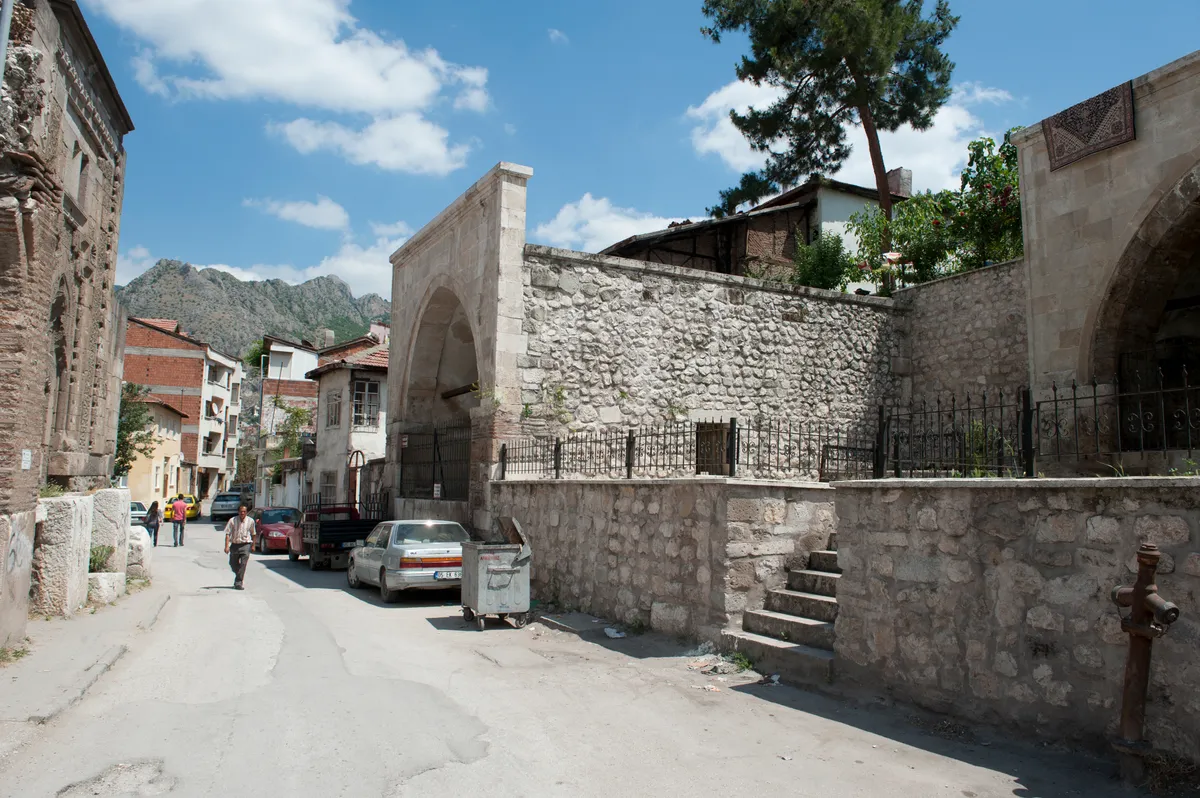 Tarihi Torumtay Türbesi (1278) - Amasya Merkez