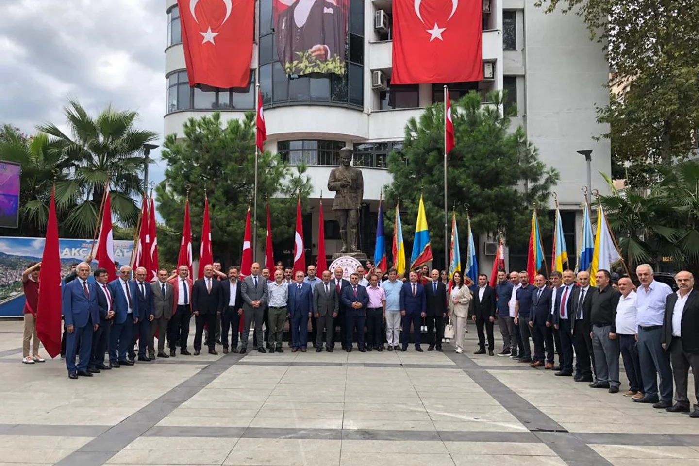 Tarihi Dürbinar Mahallesi Taş Çarşısı ve Akçaabat Köfteciler Meydanı - Trabzon Akçaabat