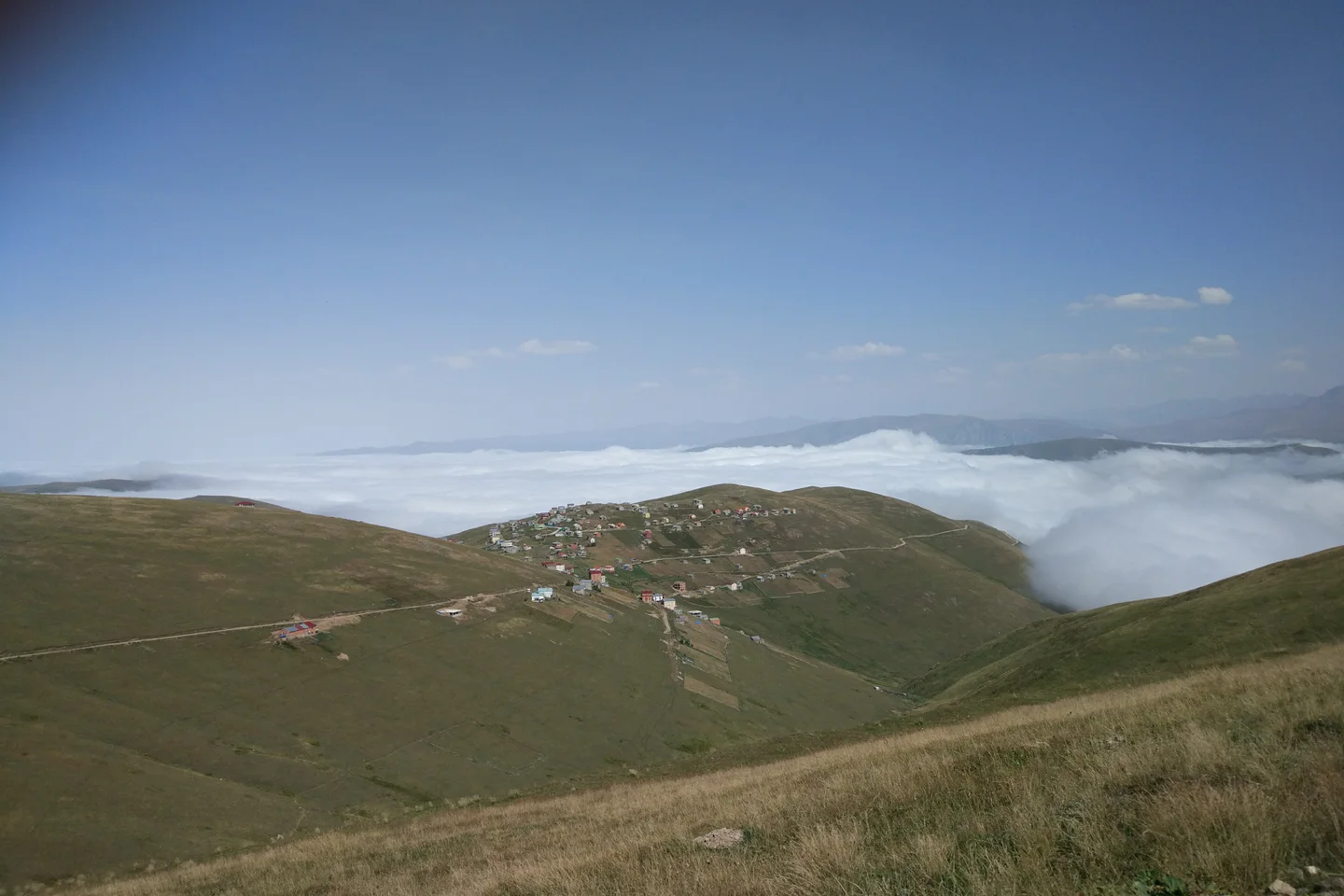 Tarihi Kıyıboyu Kalesi ve Solaklı Vadisi Seyir Tepesi (Of) - Trabzon Of