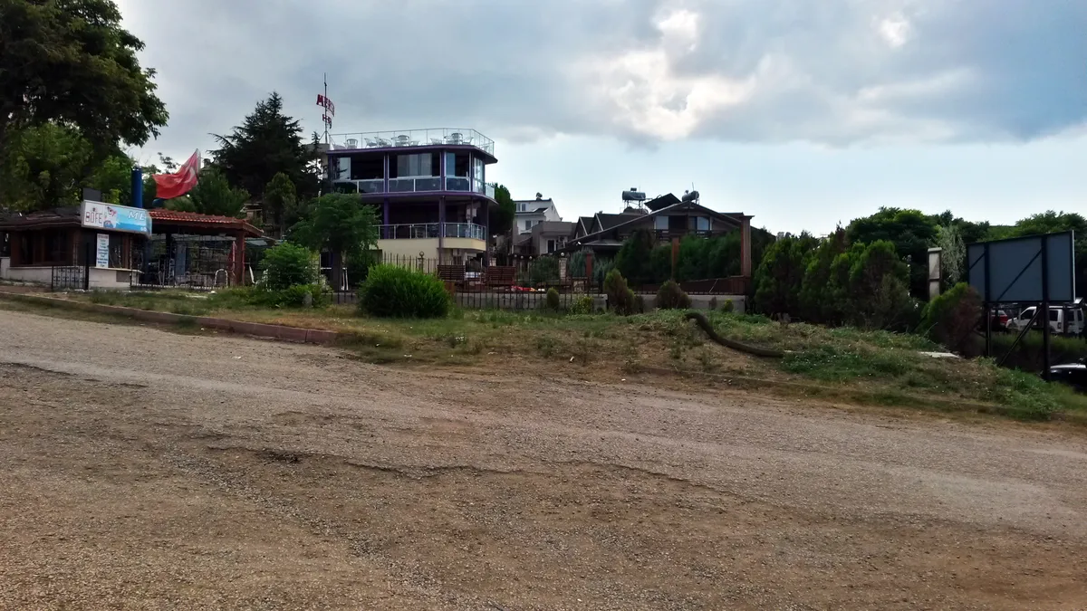 Tuzla Mercan Koyu ve Manastır Sahil Parkı - İstanbul Tuzla