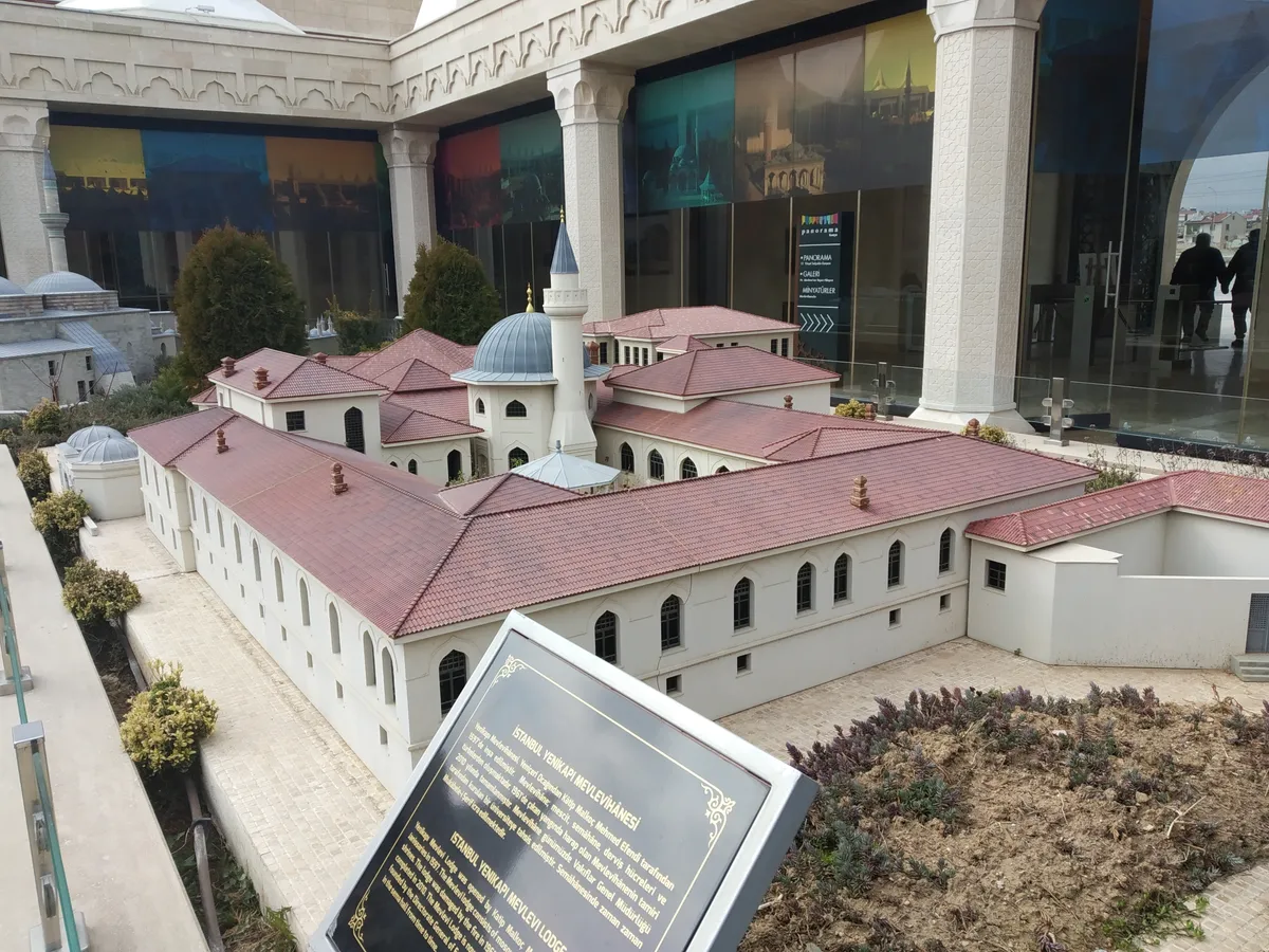 Yenikapı Mevlevihanesi (Merkezefendi - 1597)