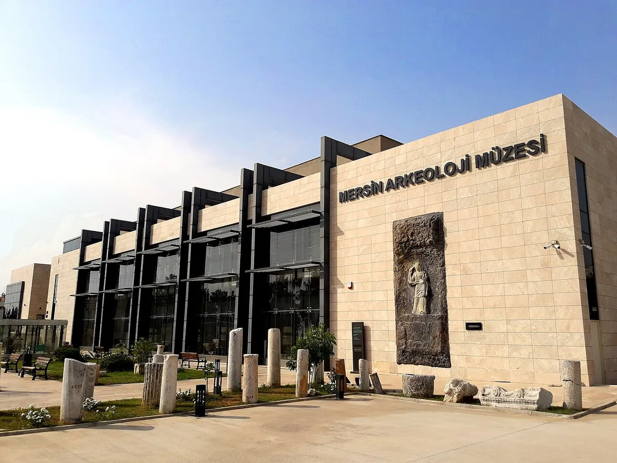 Mersin Toroslar'da EN İYİ Antik Kentler ve Ören Yerleri Nerede? (2026 Arkeoloji Rehberi)