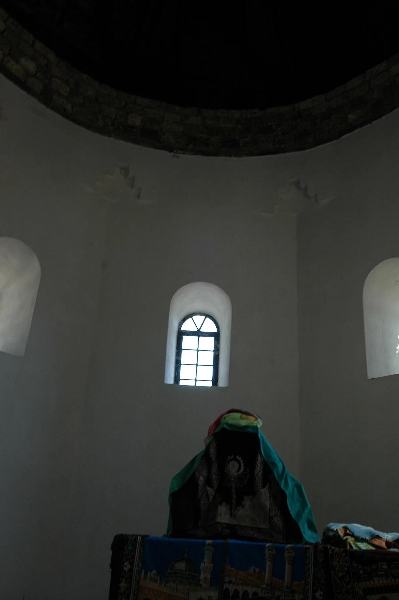 Kulak Kümbeti